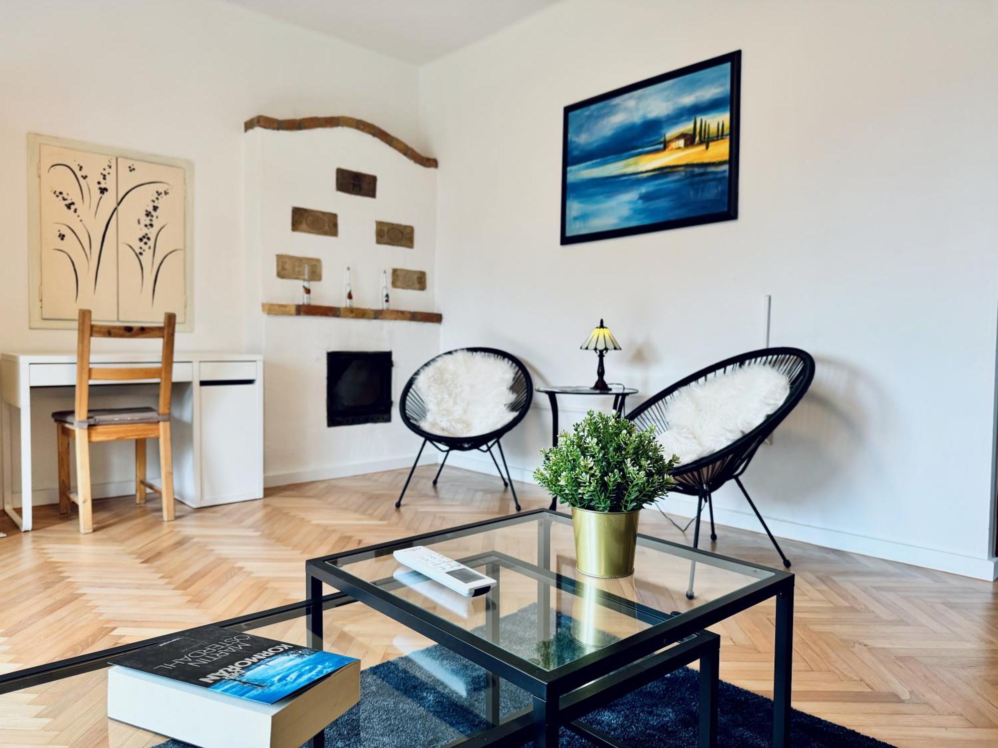 Csodakertes kisház Balatonfűzfőn Balatonfuzfo Exterior foto